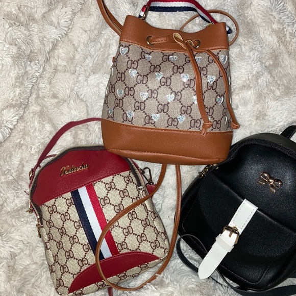 Cute mini BAGS 💜💚❤️ - Picture 4 of 17